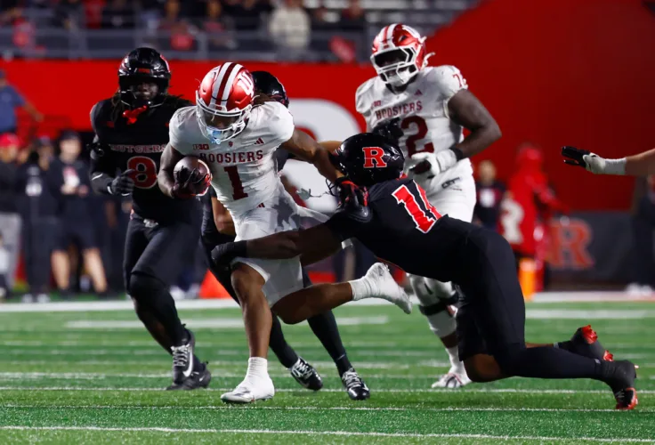 Ground Game For No. 7 Hoosiers Remains Turbo-Charged With Two-Man Rotation Of Richard And Lee Beebe Jr.